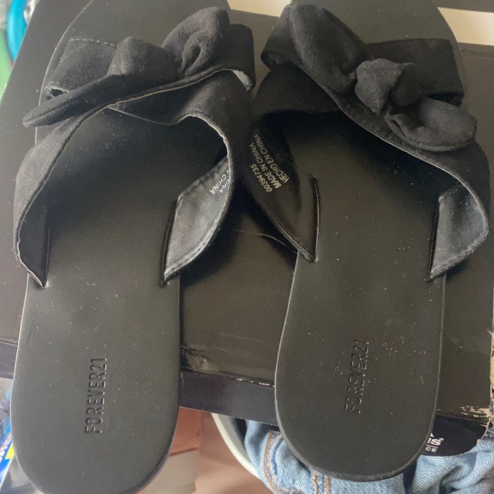 Forever21 size 9 sandals